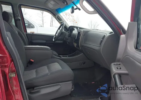 2004 Ford Explorer Sport Trac Adrenalin/Xls/Xlt z USA, uszkodzony, nr VIN 1FMZU67K44UB16253